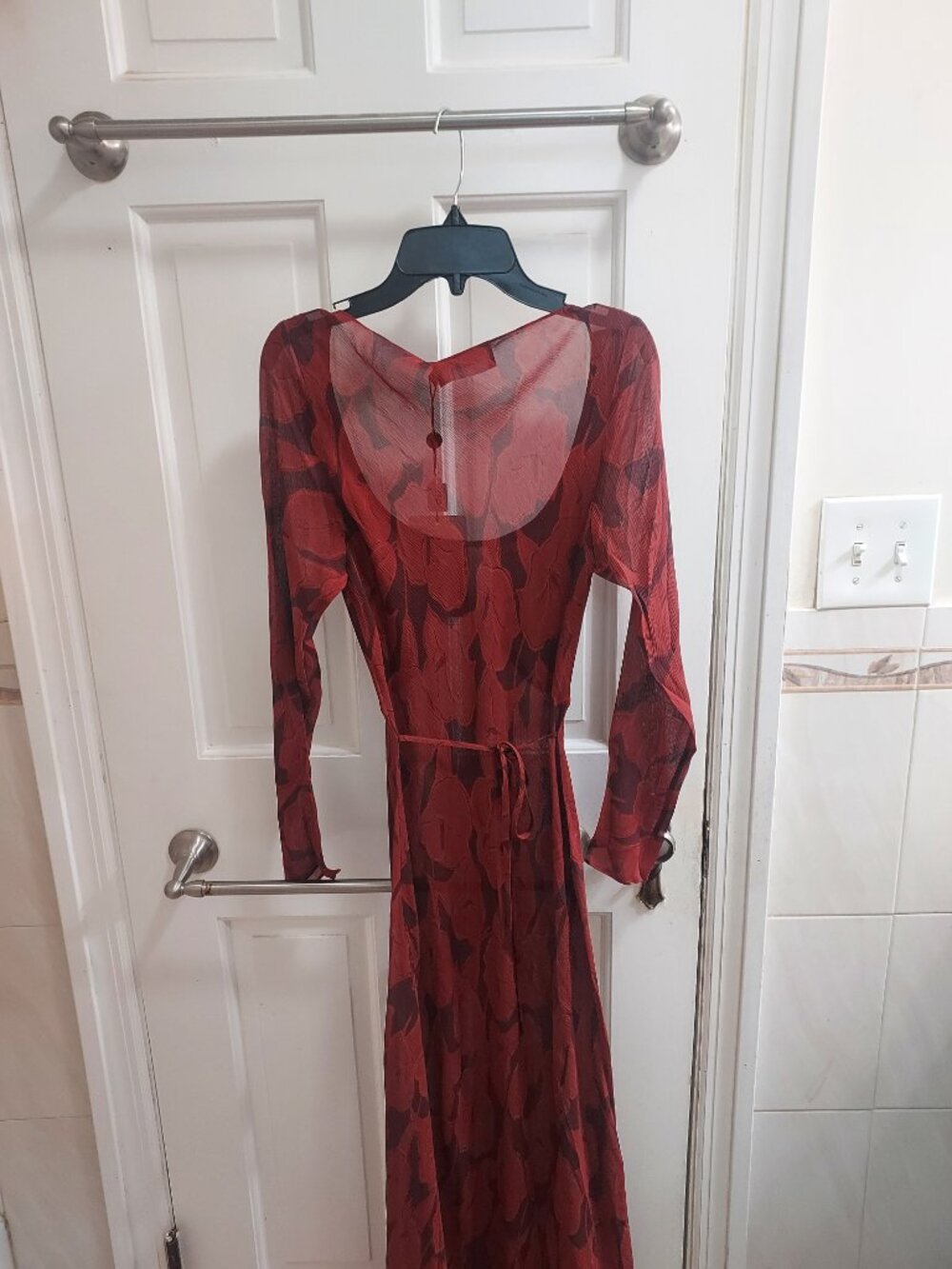 Realisation Par The Inka Calla Lily Red Maxi Long Sleeve Silk Dress - Picture 6 of 9